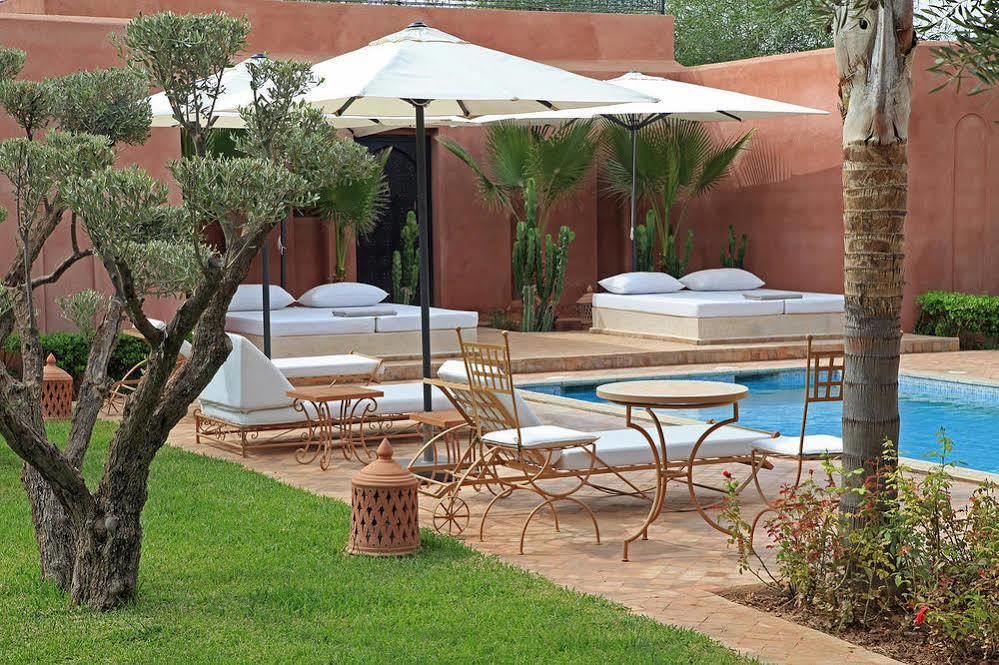 Dar Layyina Hotel Chwiter Bagian luar foto